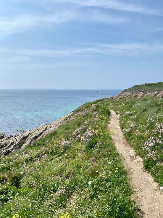 Pied A Terre Pour Des Vacances Au Bord De La Mer Le Conquet Exteriör bild